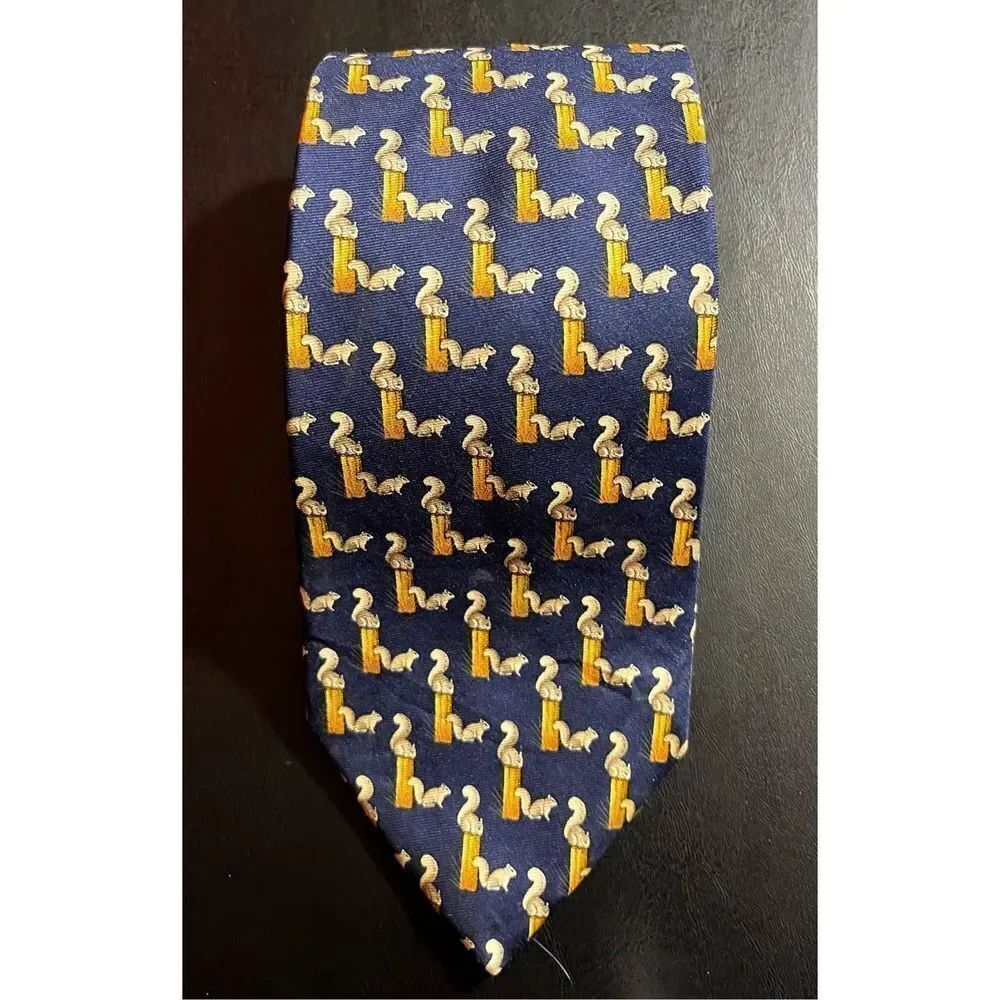 Brooks Brothers tie